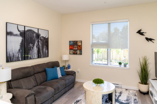 Woodlands unit living room
